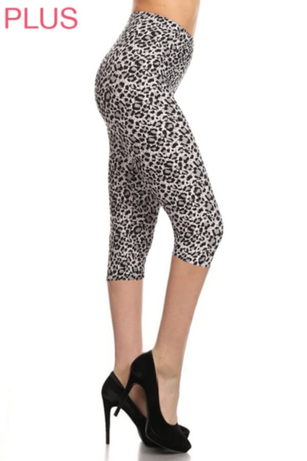 Lean Capri Snowy Leopard